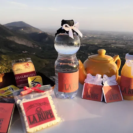 فندق مبيت وإفطار La Rupe Norma