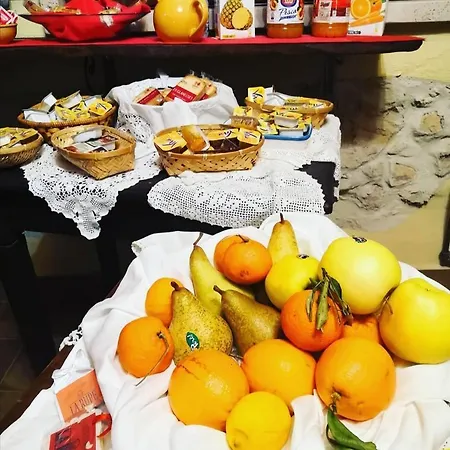 Bed & Breakfast La Rupe 3*