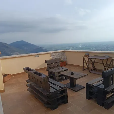 Bed & Breakfast La Rupe Norma
