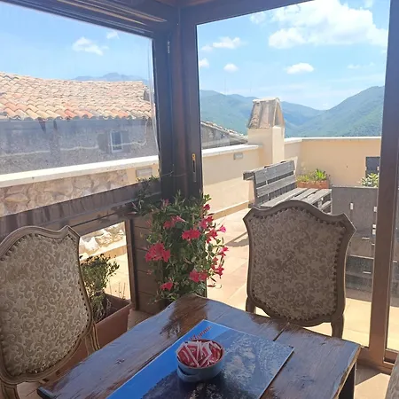 ベッド・アンド・ブレックファスト La Rupe