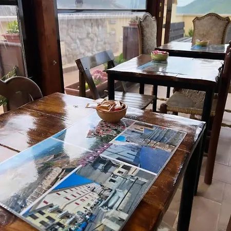 فندق مبيت وإفطار La Rupe 4*