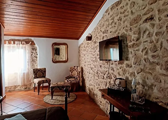 Bed and Breakfast La Rupe Νόρμα
